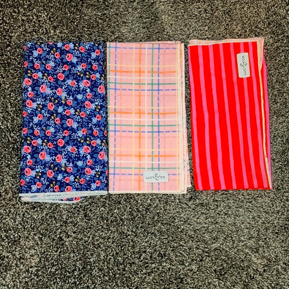 3 like new Lucy and Co. Size L Dog Bandanas